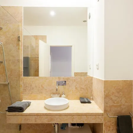 At Sao Juliao 23 * Lisboa